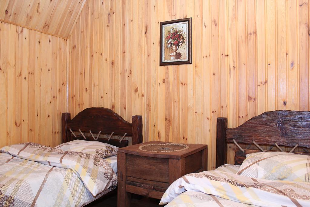 Hotel Usadba Kupalinka Ostrovo Zimmer foto